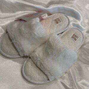 Muk Luks Cream Furry Slippers